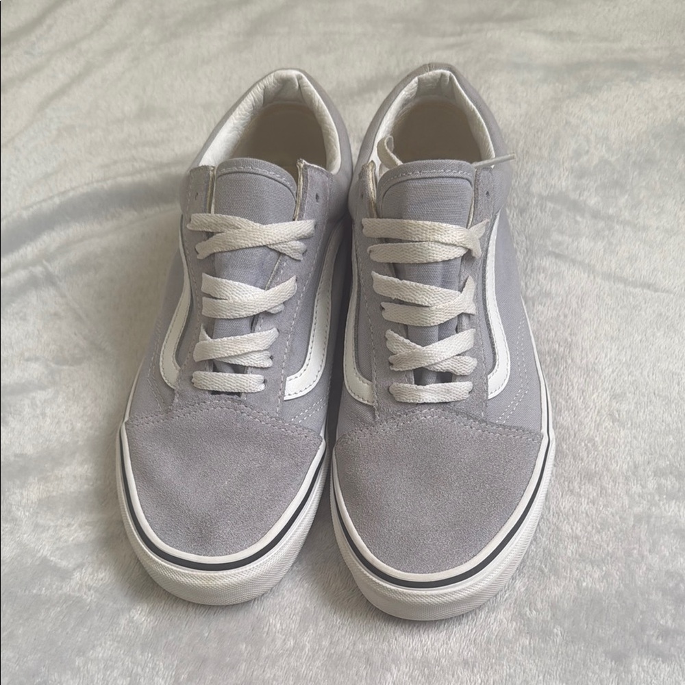 Woman 9.5 Gray and White Vans Sneakers